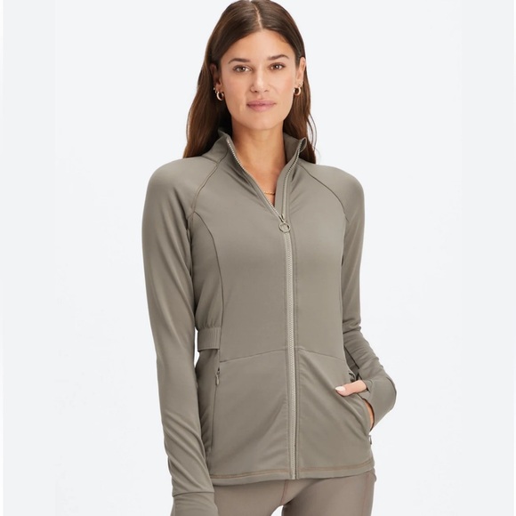 Fabletics Trinity jacket - Picture 3 of 5